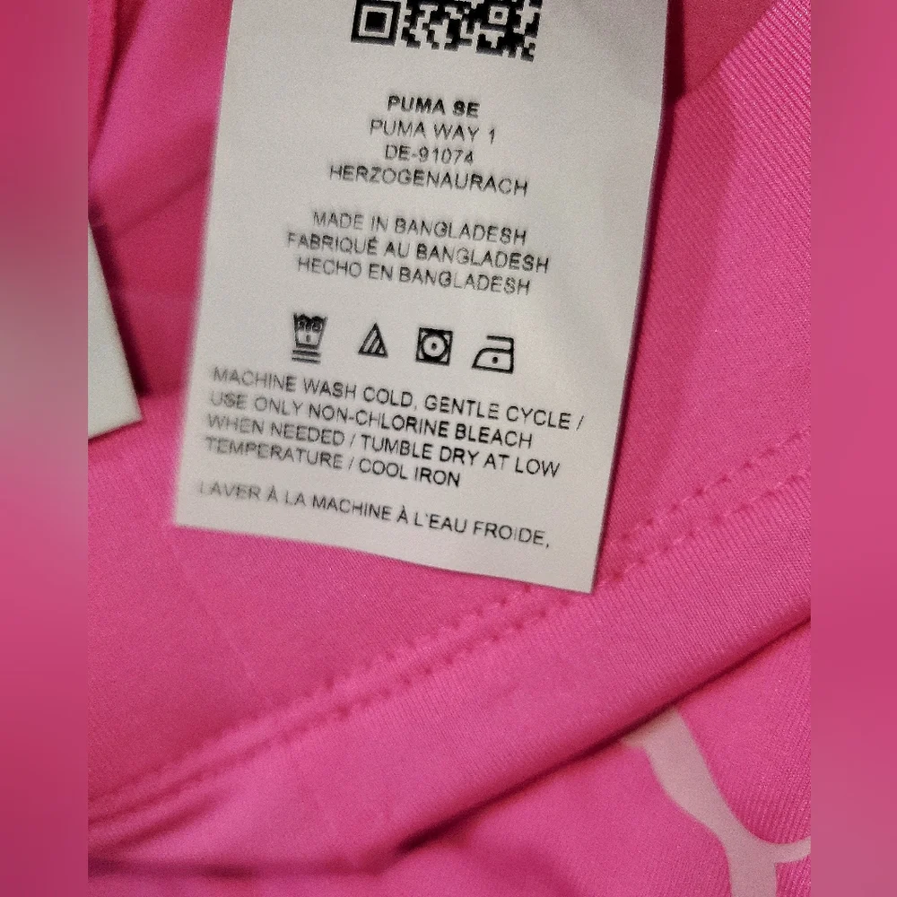 Little girl's Puma dark pink capri leggings and light pink tie-front tee Size 5